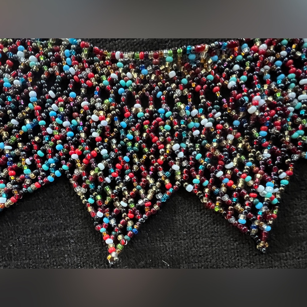 Handmade Mexican Huichol beaded necklace choker new